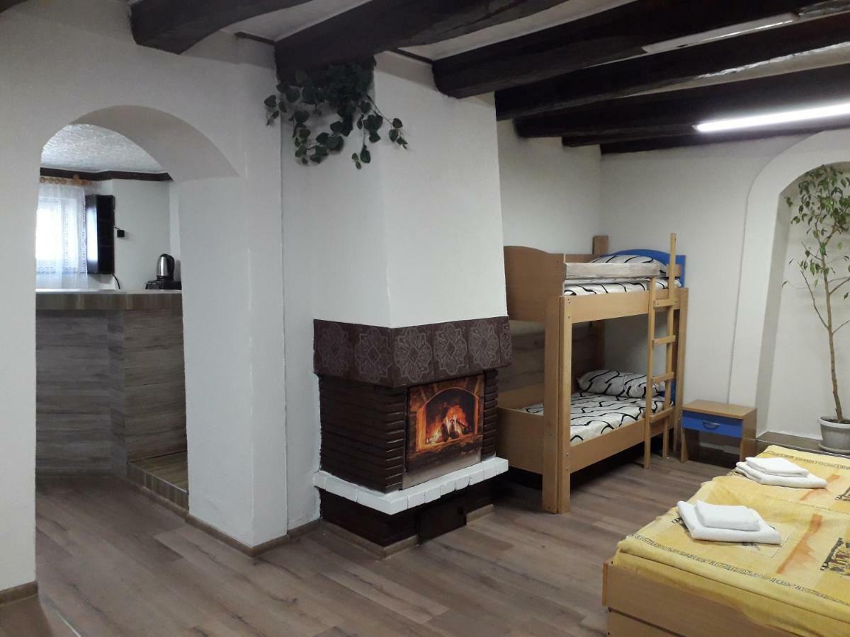 Студио За Четирима "Цвети" Sapareva Banya Exterior foto