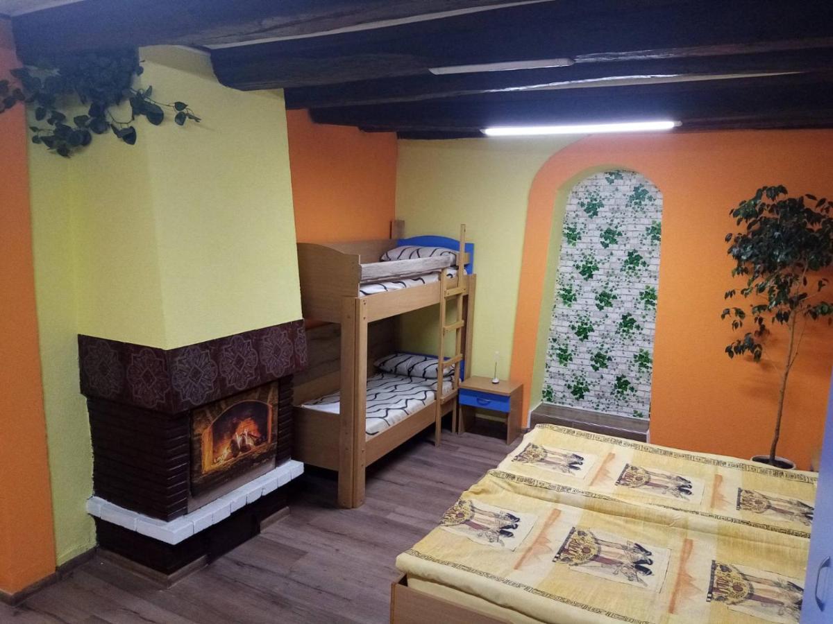 Студио За Четирима "Цвети" Sapareva Banya Exterior foto